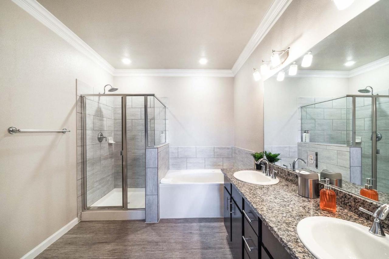 Luxury Townhomes - Evonify Stays Austin Exterior foto